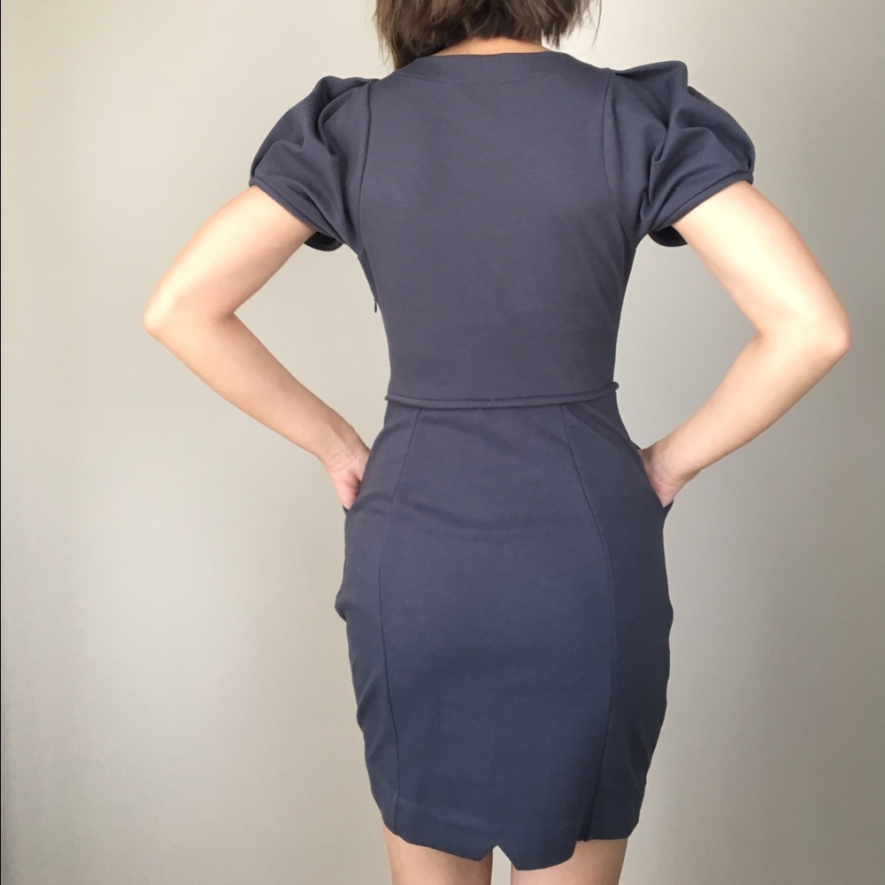 BCBG chic cocktail dress with hidden side pocket - Picture 4 of 4